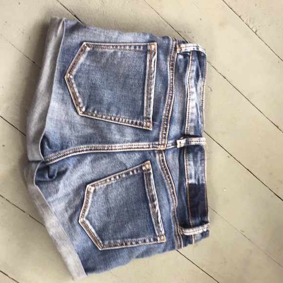 jean shorts - Picture 2 of 3